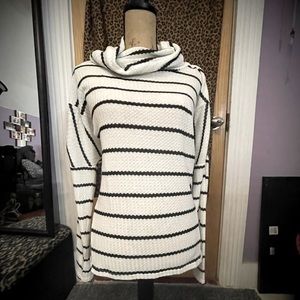 MISS ME Crowl Neck Sweater NWOT
